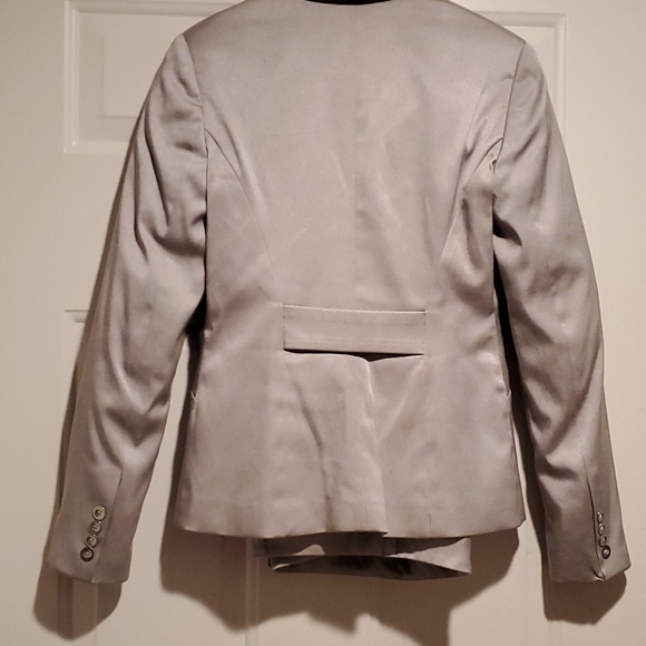 Ladies Suit Jacket & Pants - Picture 2 of 4